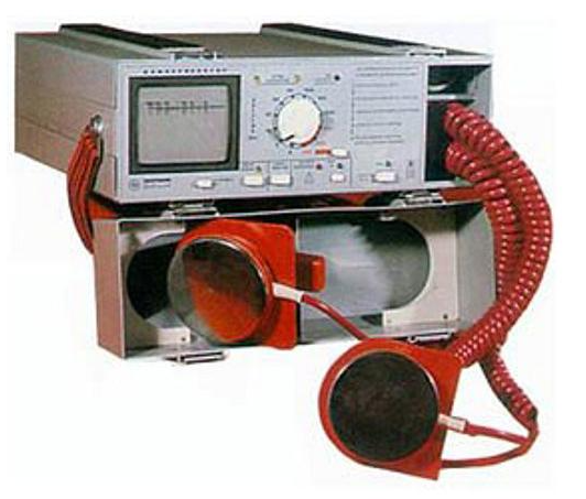 Дефибриллятор-монитор переносной портативный АКСИОН ДКИ-Н-04 Мониторы медицинские
